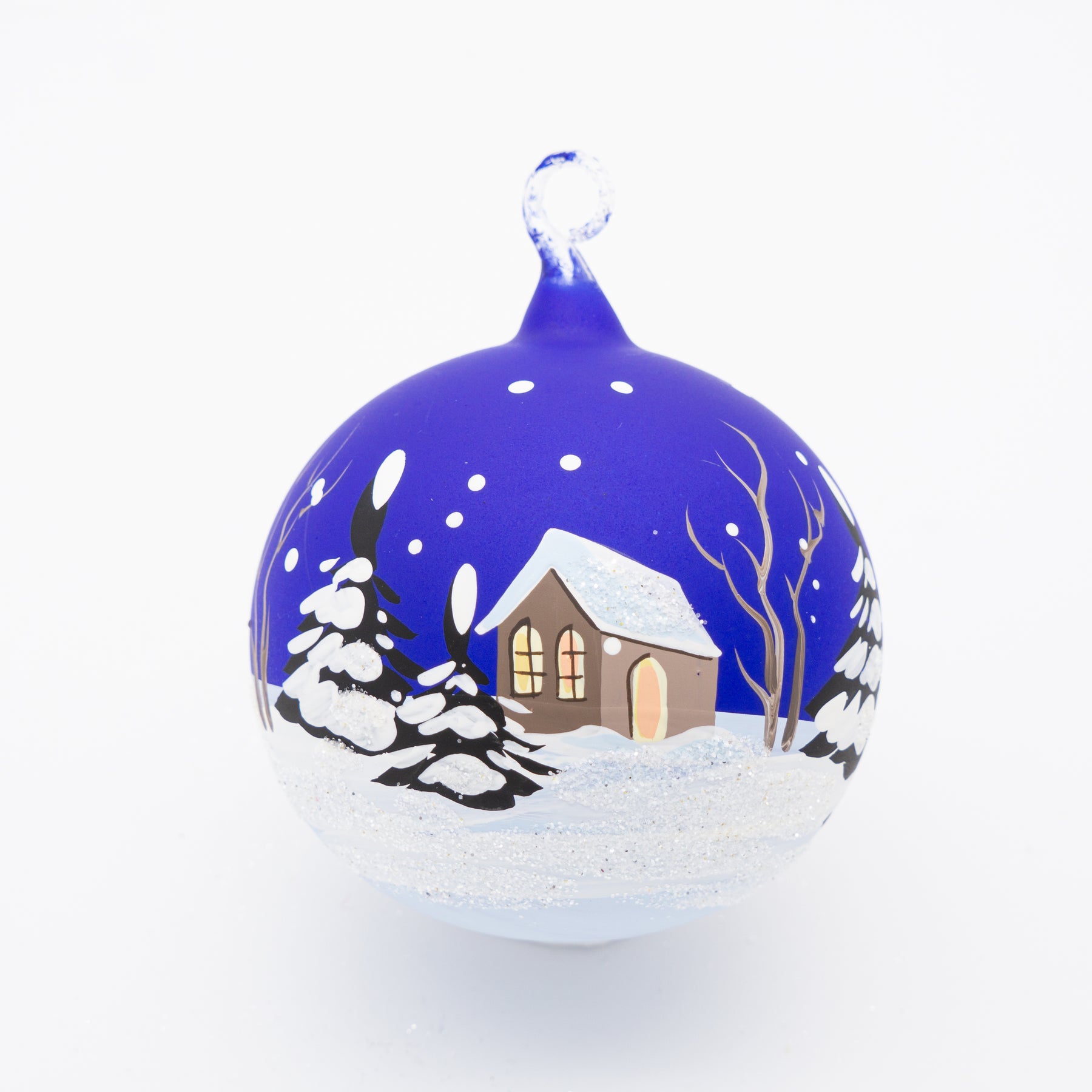Weihnachtskugel winterliche Dorflandschaft