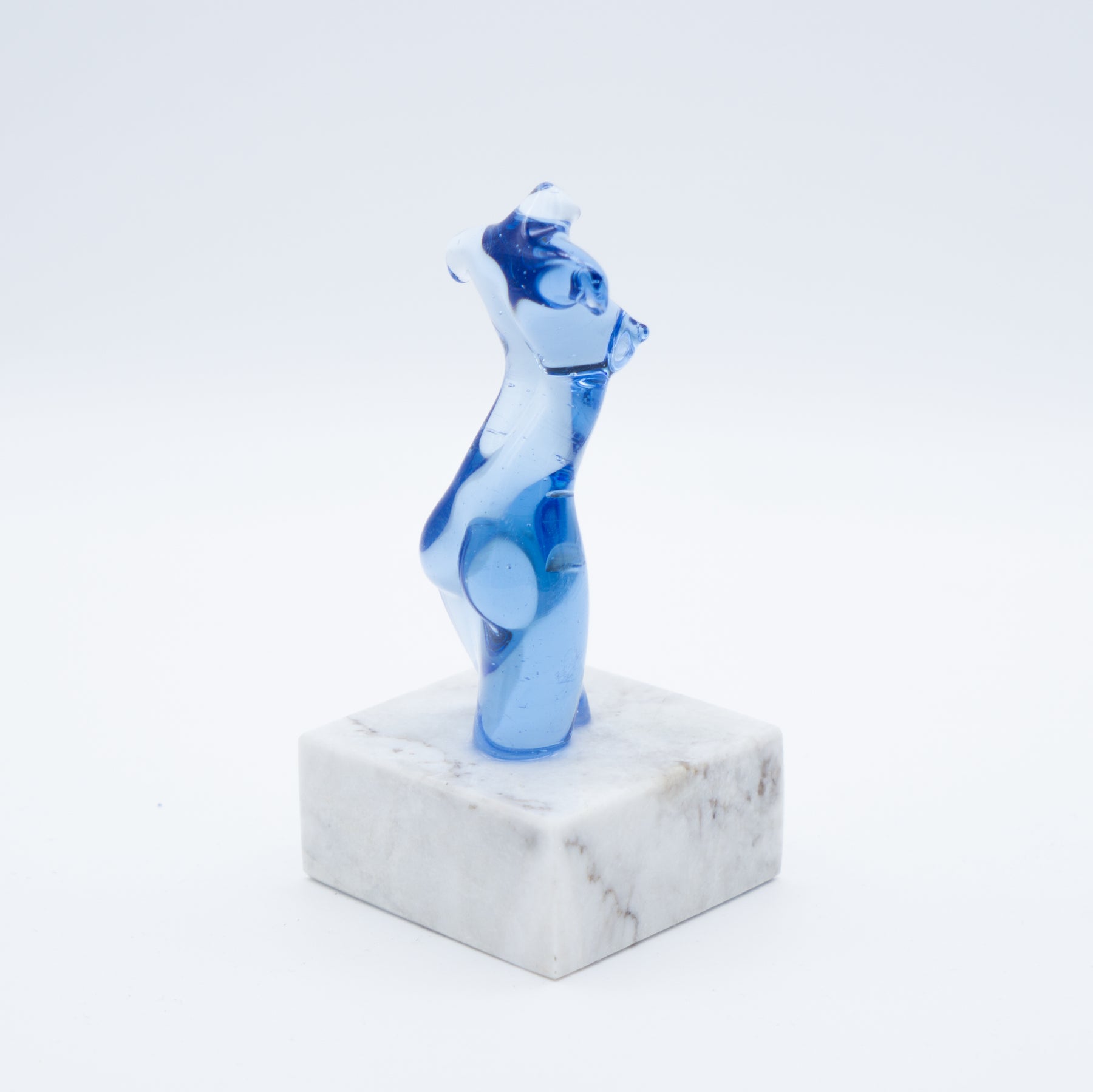 Glas Korpus blau