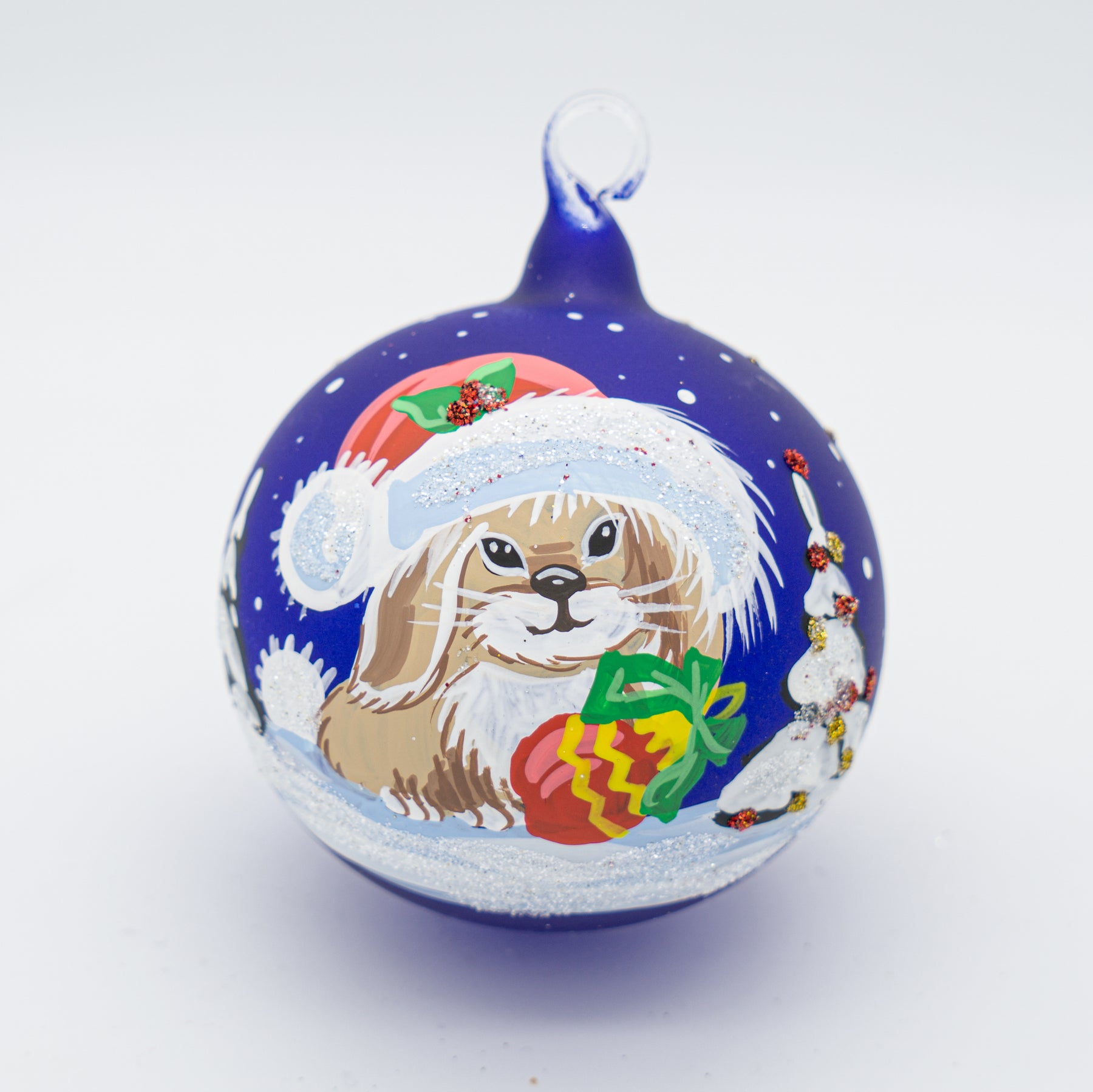 Weihnachtskugel Hase mit Weihnachtsmütze