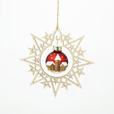 Holzstern mit Weihnachtskugel rot