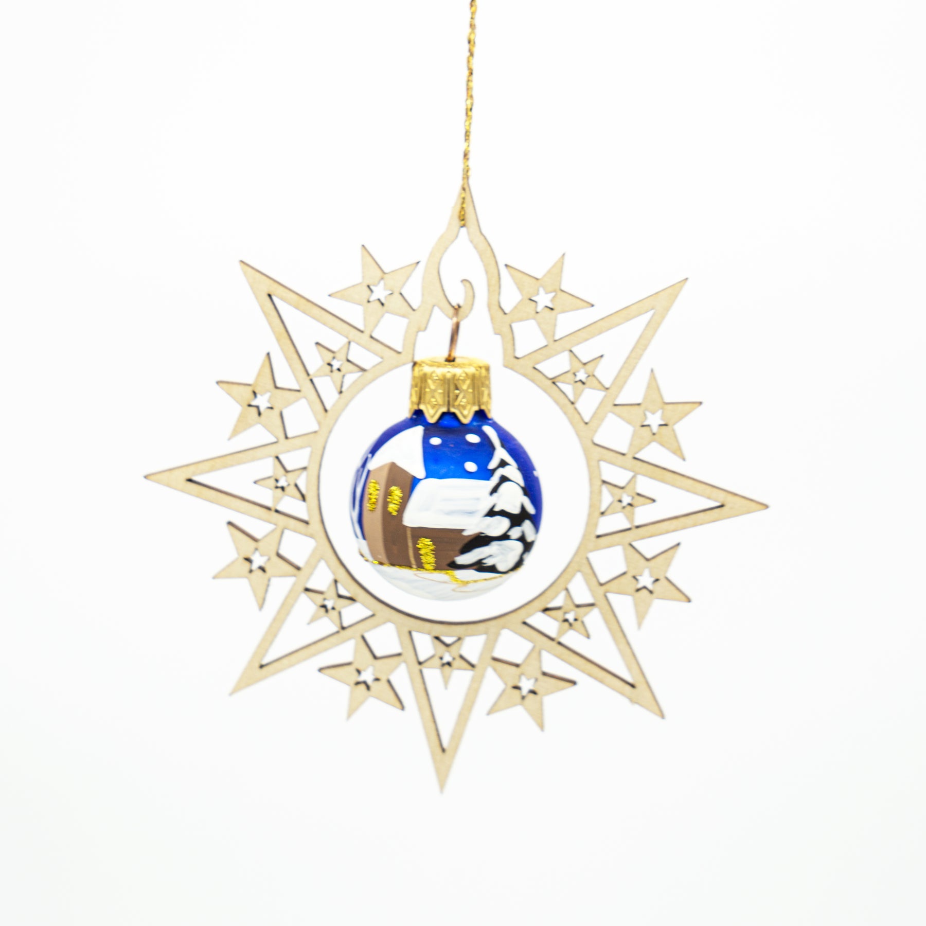 Holzstern mit Weihnachtskugel blau
