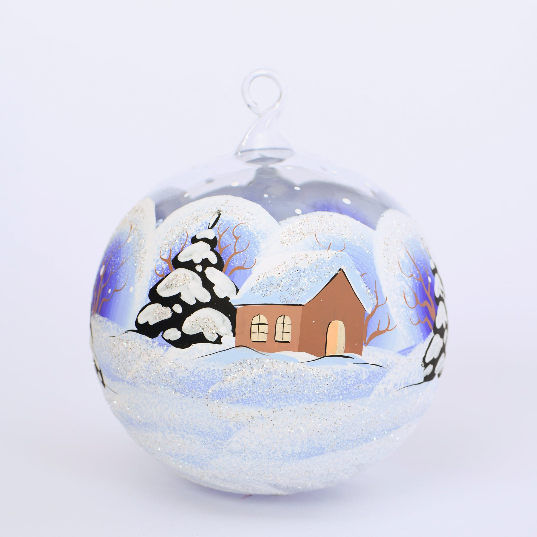 Weihnachtskugel Winterlandschaft und Zwiebelkirche
