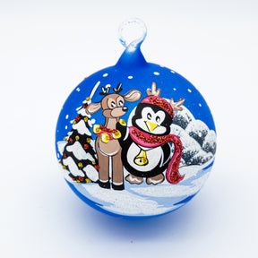 Weihnachtskugel Beste Freunde Pinguin und Rentier blau